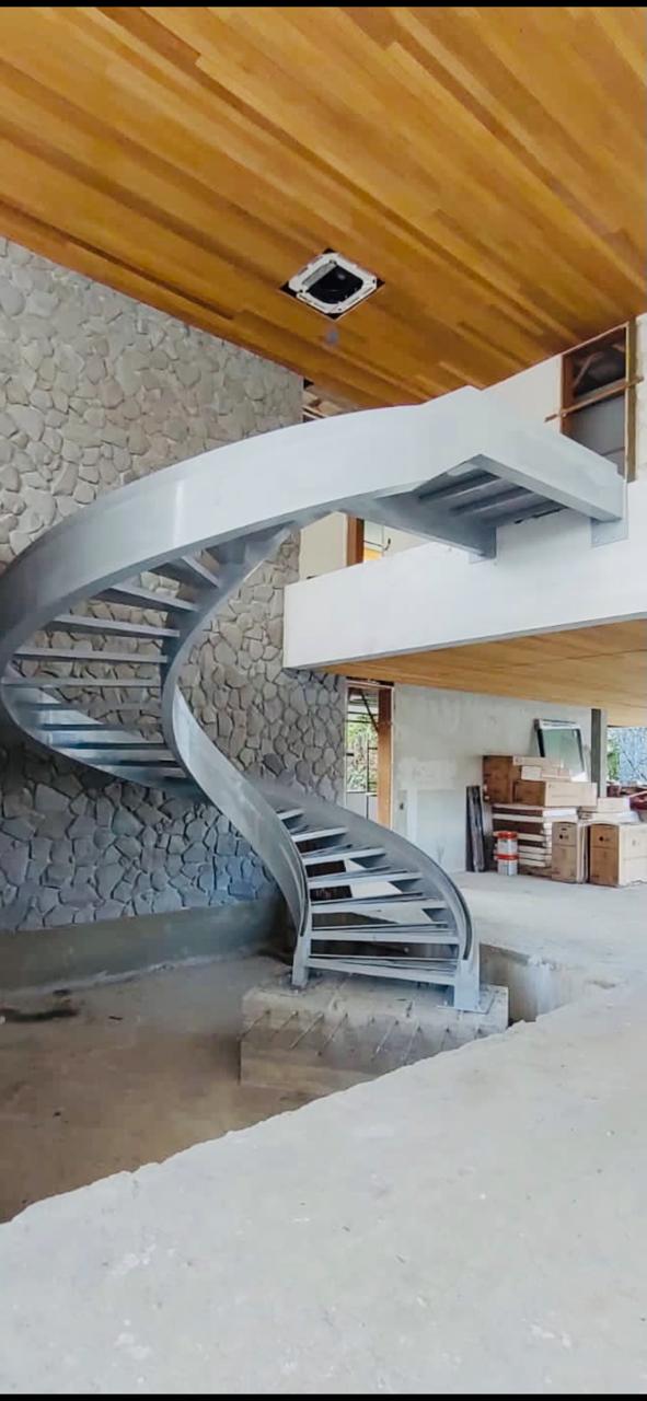 Mult MRM Estrutura Metálica, Reforma Predial e Industrial, Construção Civil e Projetos